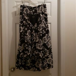 Woman's 2 piece Skirt And Top Set